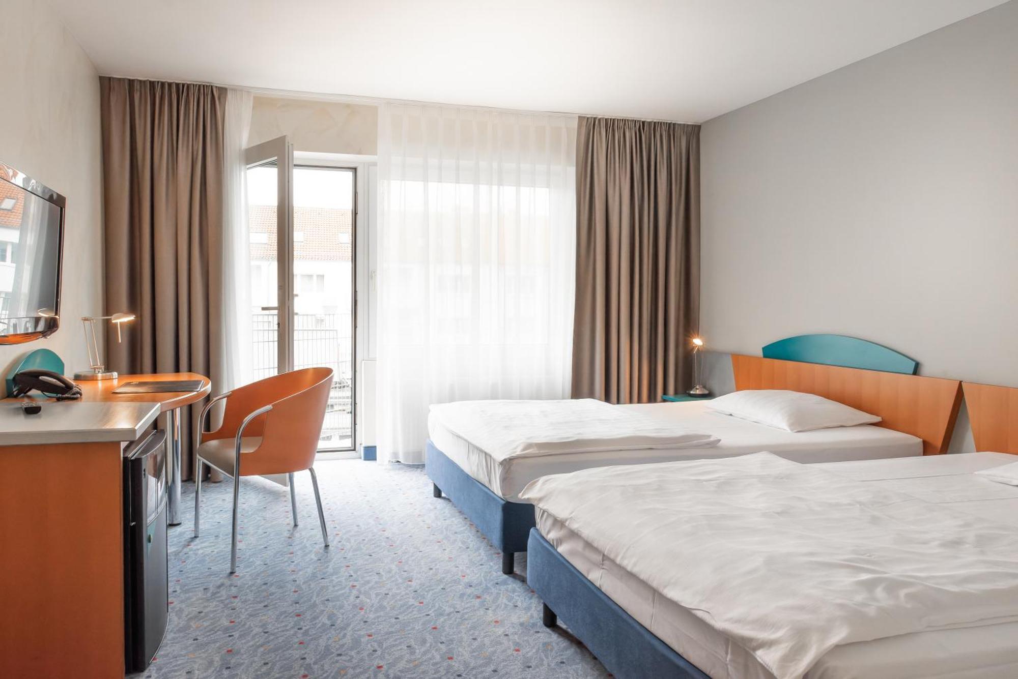 Hotel Koenigshof Am Funkturm Business Ганновер Экстерьер фото